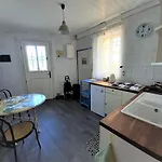 לינה וארוחת בוקר Chez Chris ז'אר-סור-מר